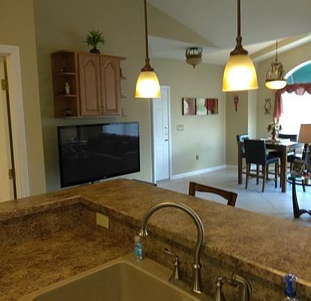 5th image of 10764 70th Ave #4305