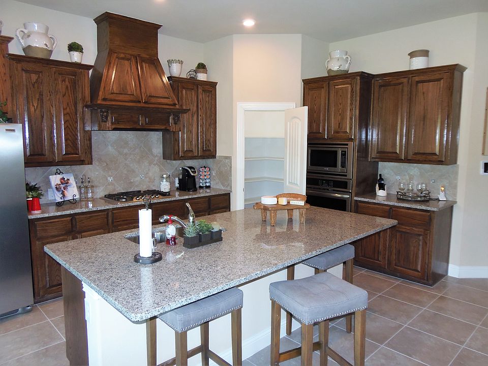 1st image of 1519 Doves Landing Ln