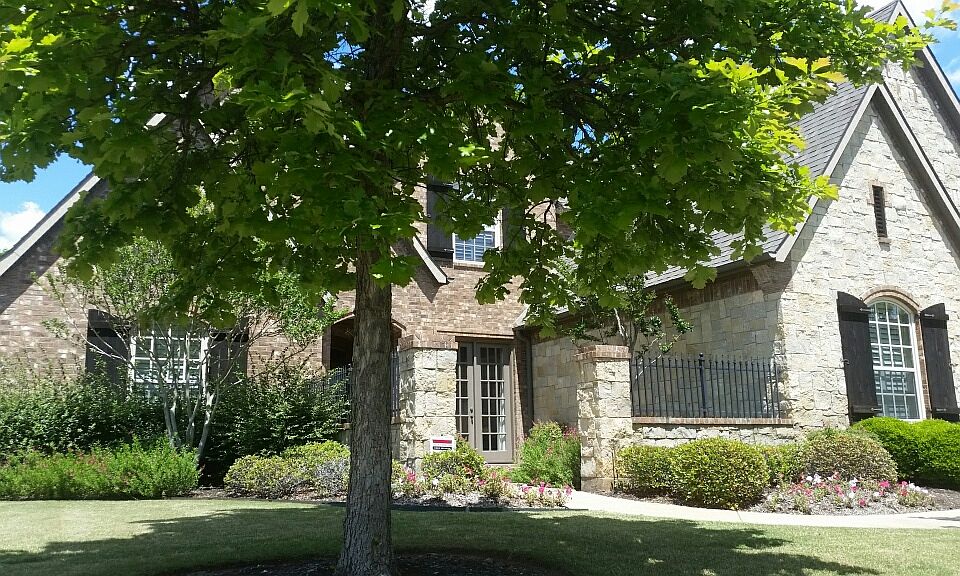 1st image of 524 Harmony Ln