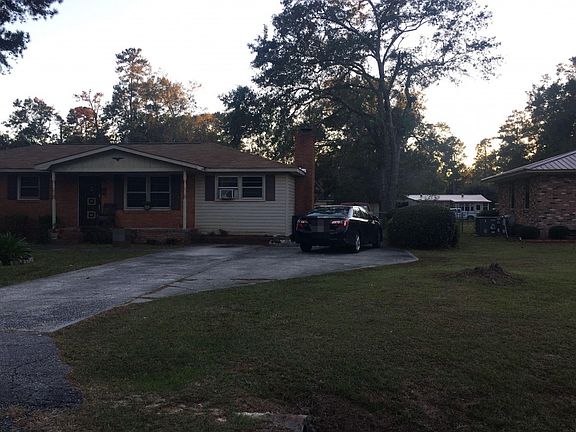 3rd image of 1180 Wildwood Dr