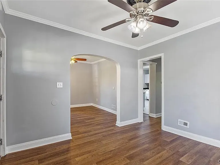 203 Maple St #1 — Photo 32