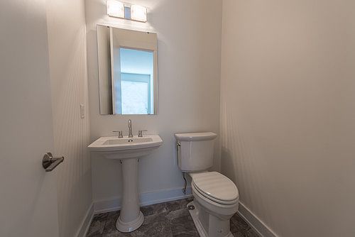2nd image of 912 Grand Ave Unit A