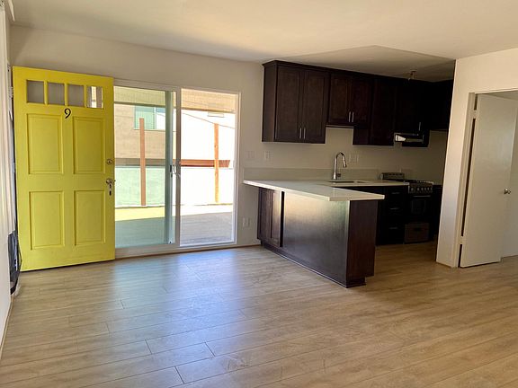 2nd image of 1520 Corinth Ave #9
