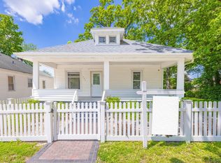 407 N Briggs St, Joliet, IL 60432