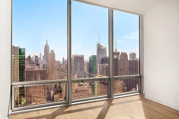 Rented by Douglas Elliman | media 23