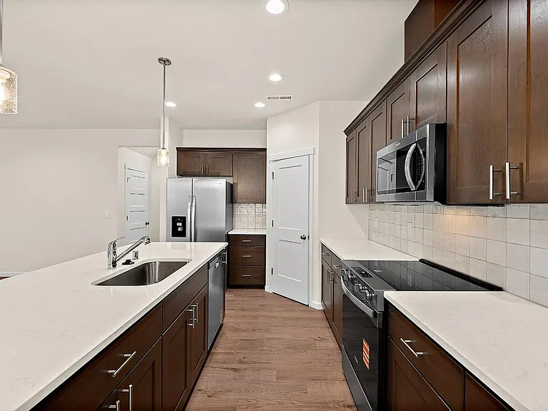 15851 Woodland Ct SE — Photo 14