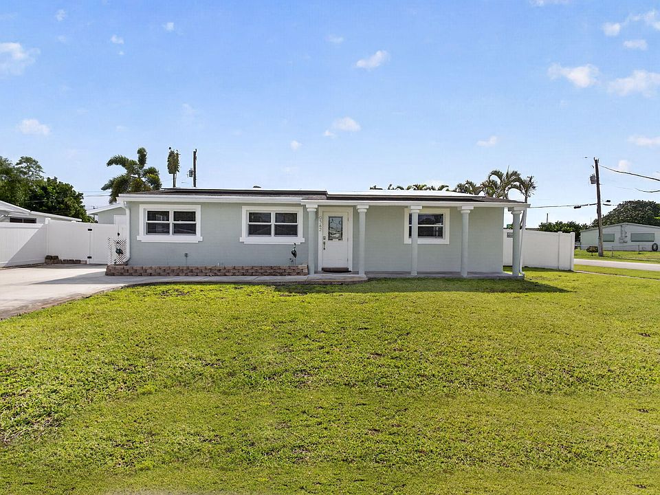 1st image of 9342 Bloomfield Drive