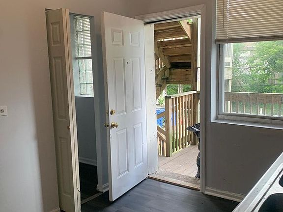 4th image of 1614-1622 W 66th St #1614-1