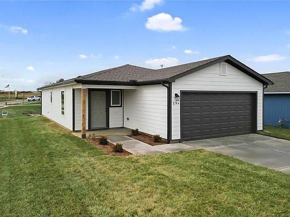 3rd image of 394 Park Hill Dr