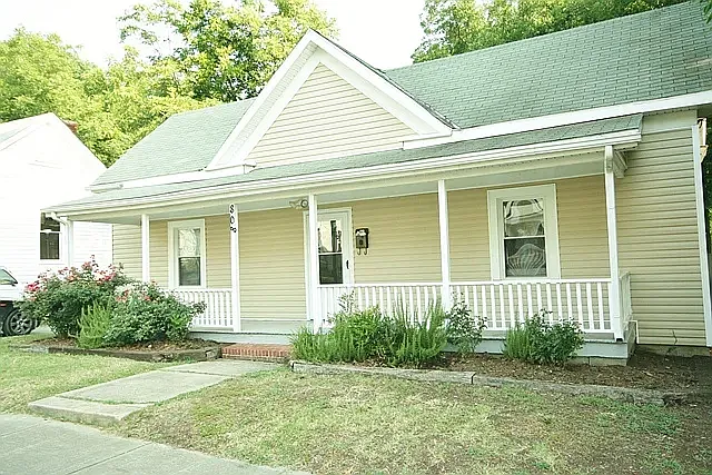 808 Burch Ave