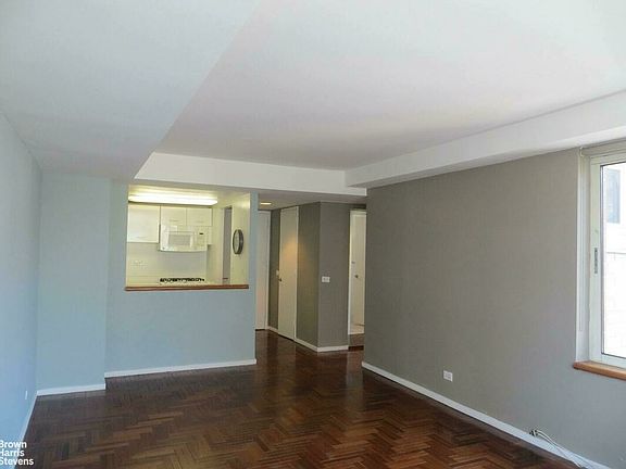3rd image of 2373 Broadway APT 1429