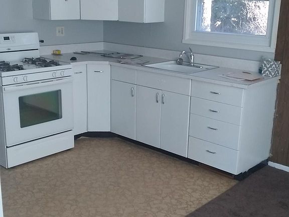 2nd image of 2714 Dakota Dr