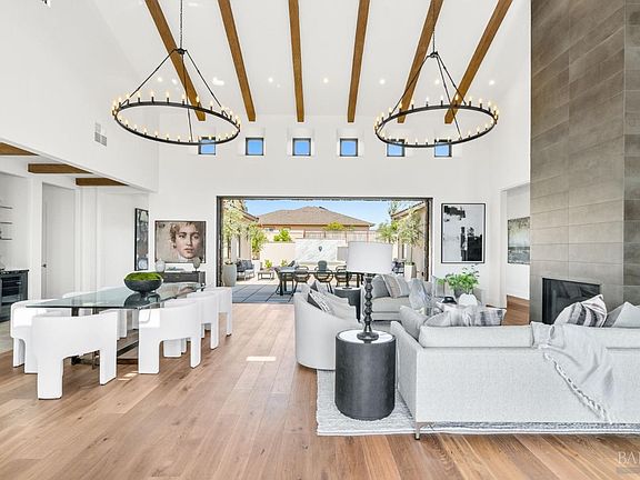 3rd image of 4010 Rincon Ridge Drive W