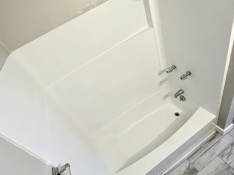 1225 Bunting Ave #15 — Photo 8