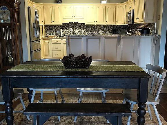 5th image of 4319 Lakeshore Ln #1022