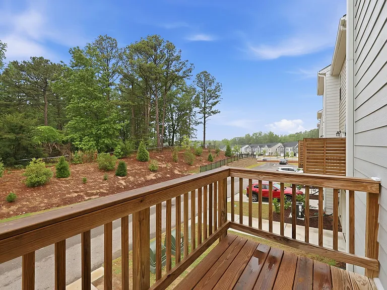 324 Hemley Trl — Photo 24