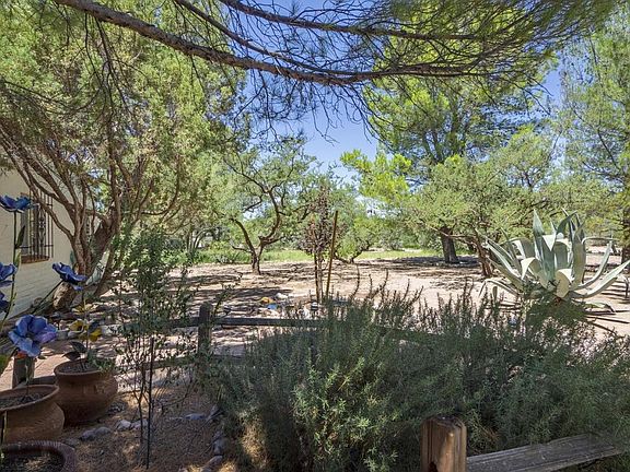 4th image of 2348 Camino Esplendido