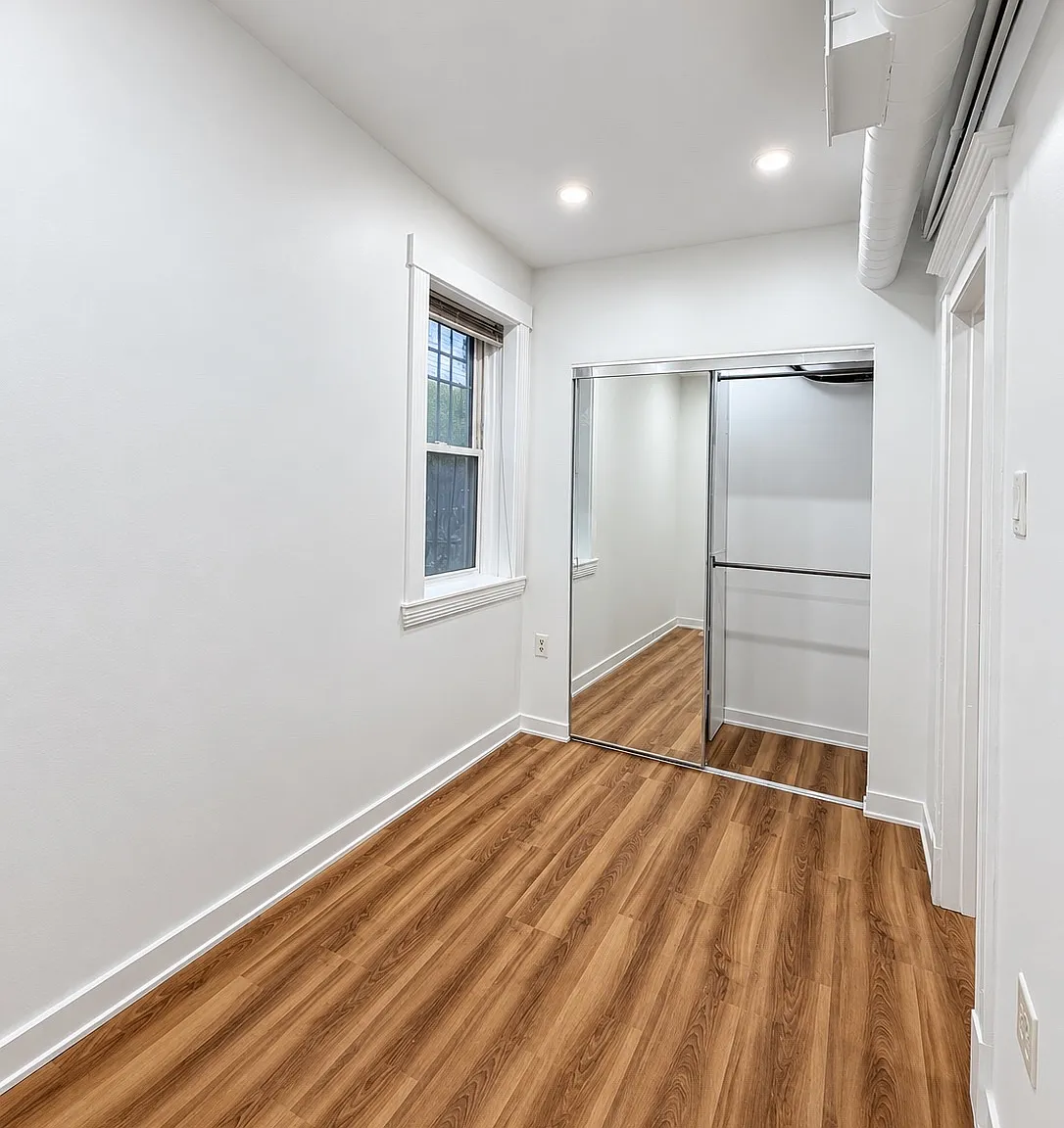 2 bed, 1000 sqft, $2,550 — Photo 4