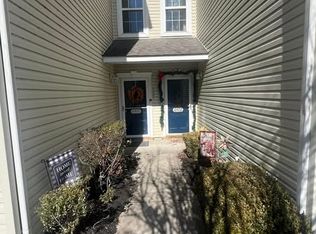 6402 Riverfront Dr, Palmyra, NJ 08065