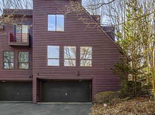 2021 Turtle Pond Dr, Reston, VA 20191