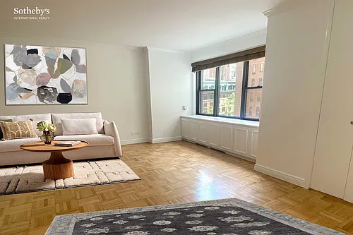 15 W 72nd St #7G Photo 1 15 W 72nd St #7G Photo 1