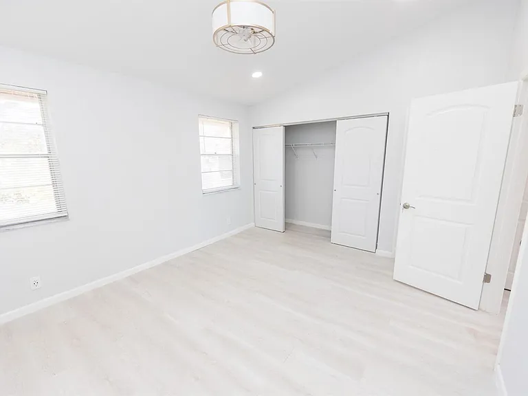 8939 NW 23rd St — Photo 18