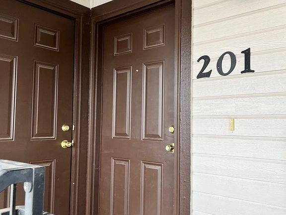 2nd image of 2209 E Whispering Willow Ln APT 201