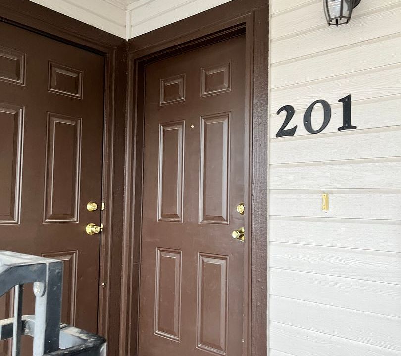 1st image of 2209 E Whispering Willow Ln APT 201