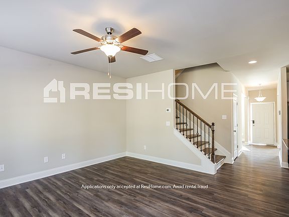 5th image of 1839 Sugar Apple Dr