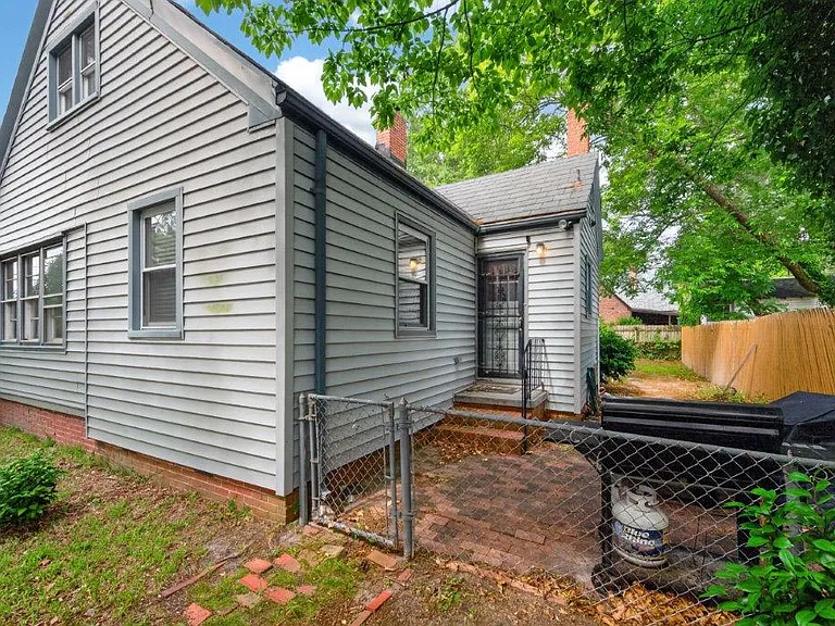 1200 Brunswick Ave — Photo 23