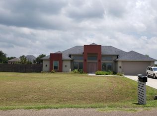 35048 Kretz Rd, Los Fresnos, TX 78566