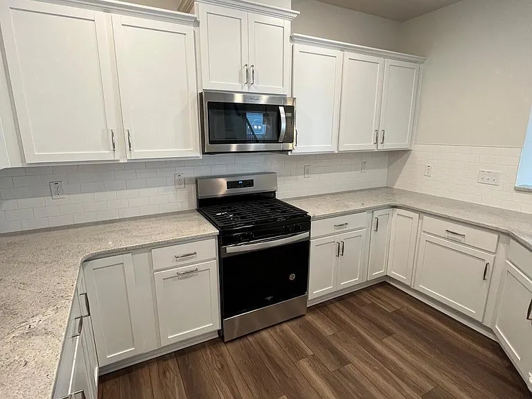 415 Parker Station Ave — Photo 9