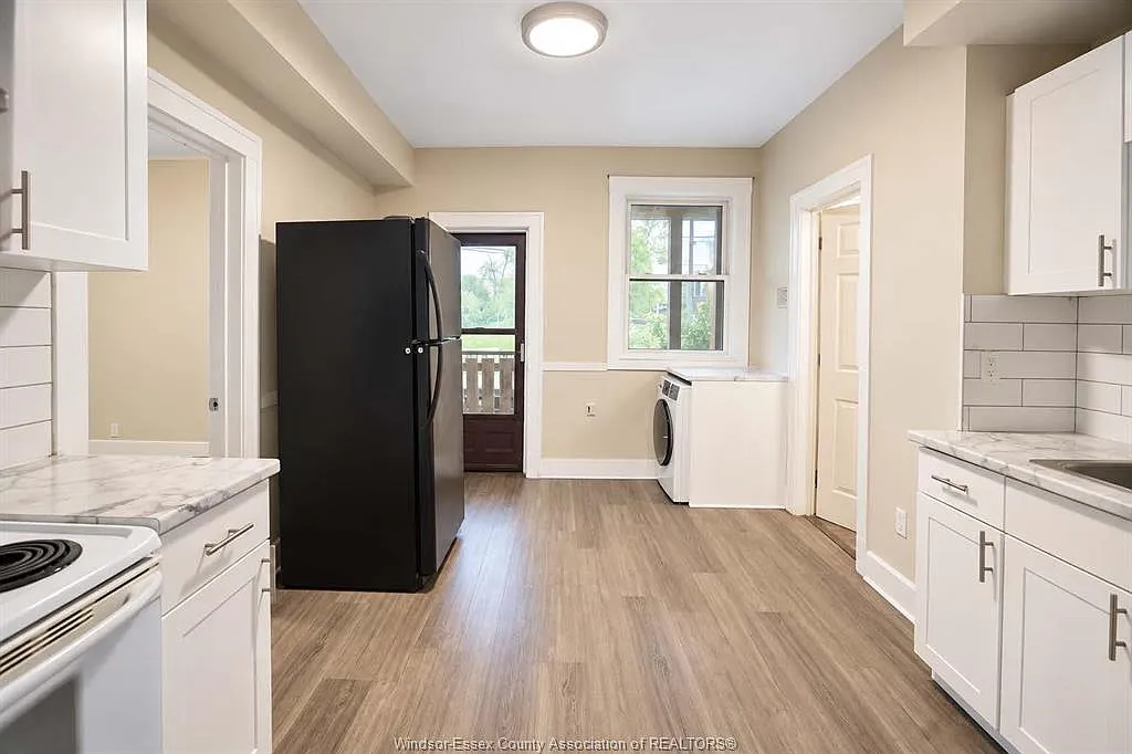 2 bed, $1,550 — Photo 4