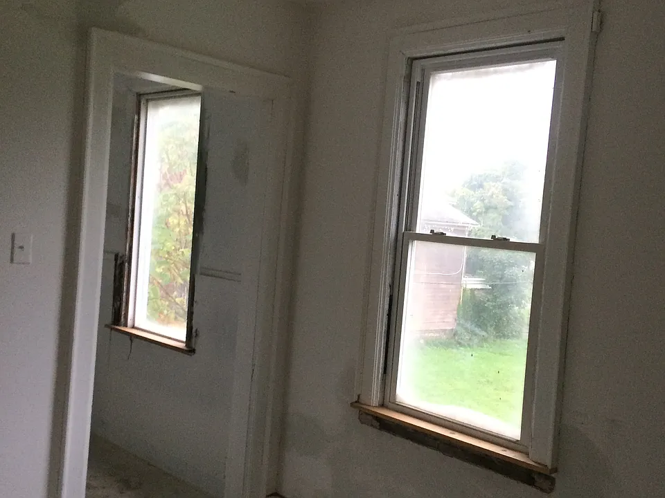 2nd floor apt