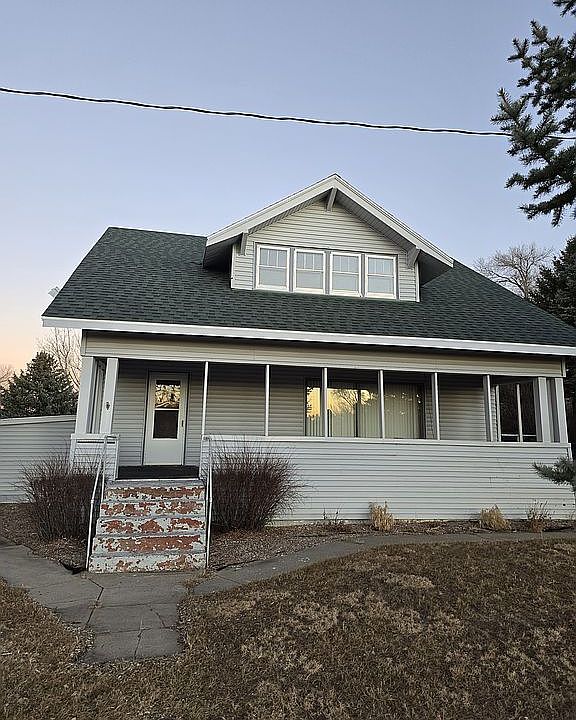 1st image of 301 S Washington Ave