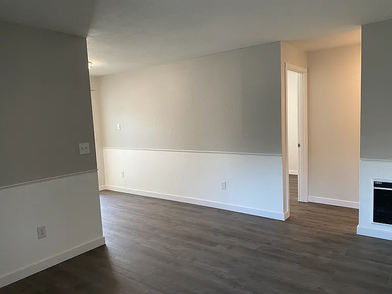 2536 42nd Ave SE — Photo 6