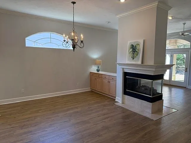 202 Baxter Ct — Photo 3