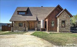 1st image of 886 Kindersley St