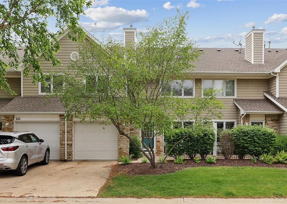 1st image of 811 Burr Oaks Dr Unit 1110