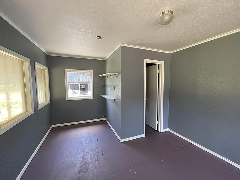 2216 W 7th St #1 — Photo 15