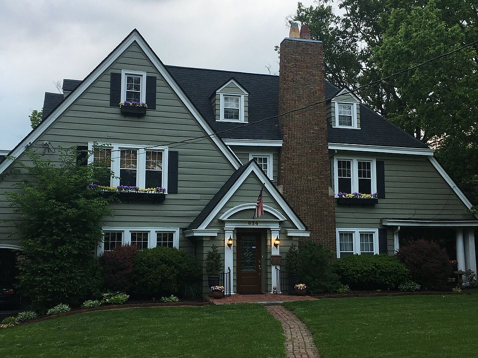 634Clinton Springs Home
