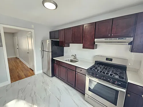 352 S Center St #2 Photo 1