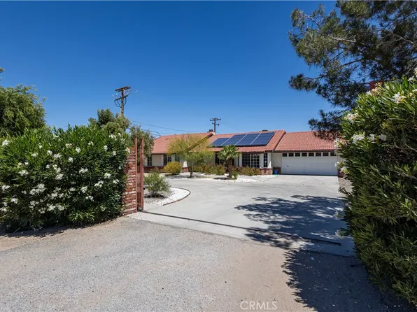 20086 Yucca Loma Rd, Apple Valley, CA 92307