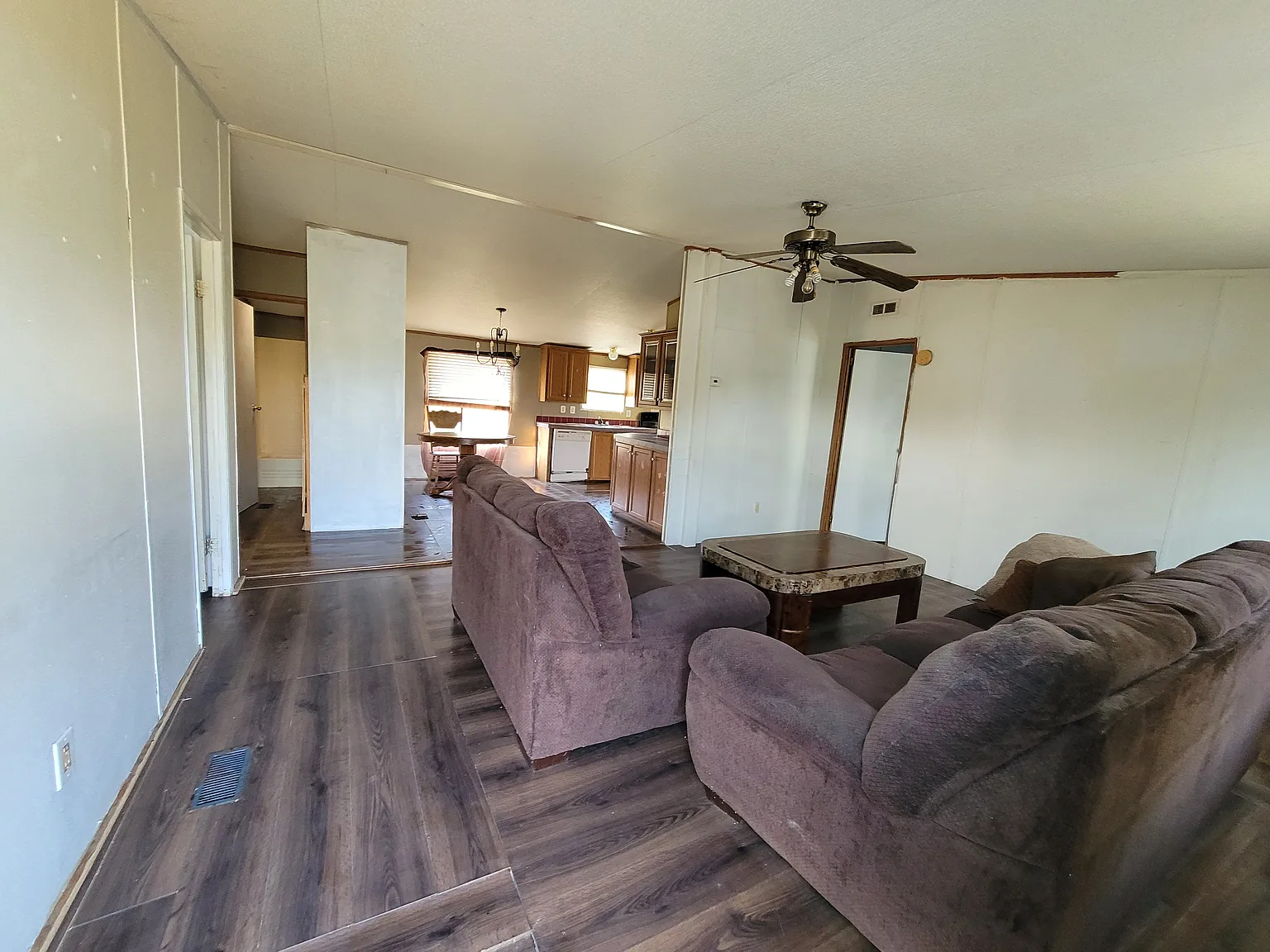 7367 Sterling Dr — Photo 2