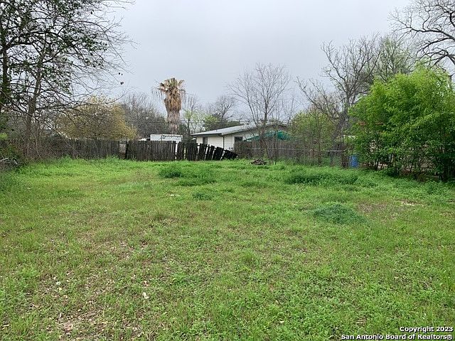 2nd image of 511 RILEY ST LOT 67