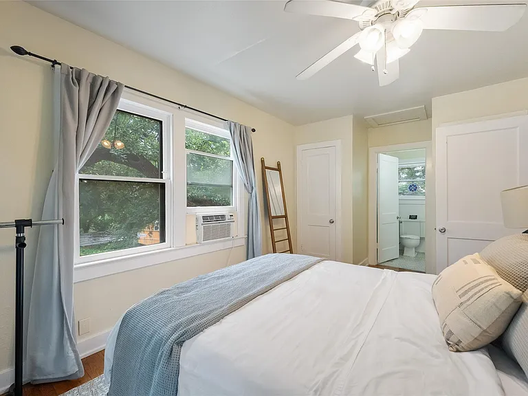 706 Patterson Ave #1/2 — Photo 12