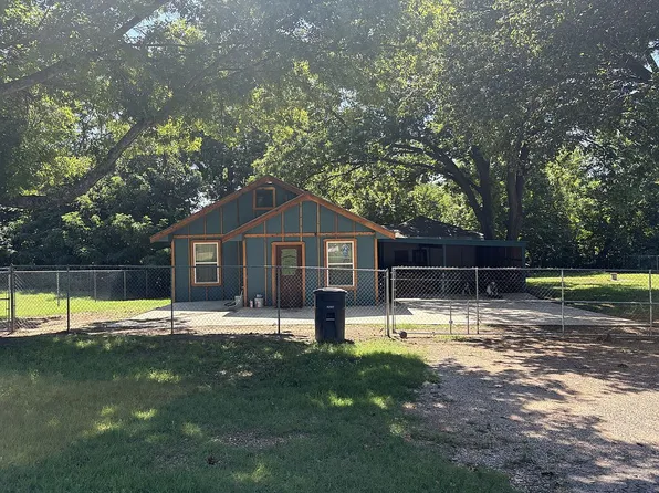 804 S Market Ave, Shawnee, OK 74801