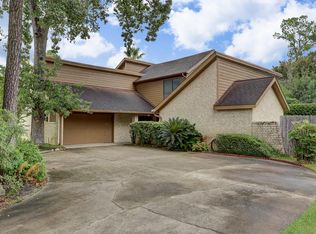 6231 Rolling Water Dr, Houston, TX 77069