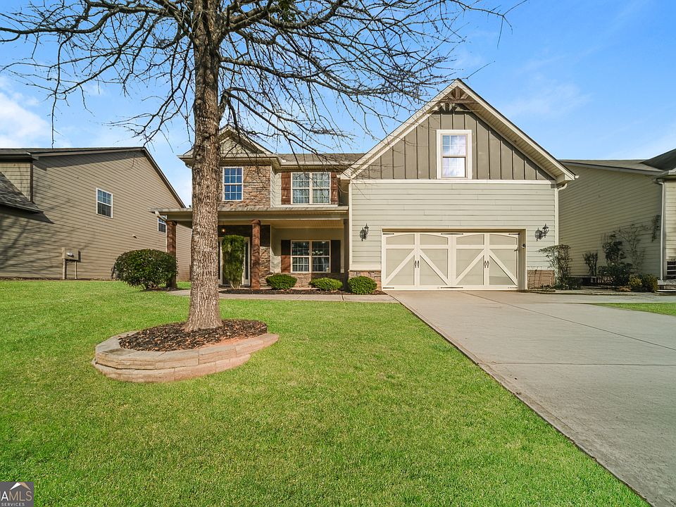 1st image of 324 Cliffhaven Cir