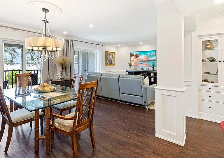 555 Park Shore Dr #B-408 — Photo 11